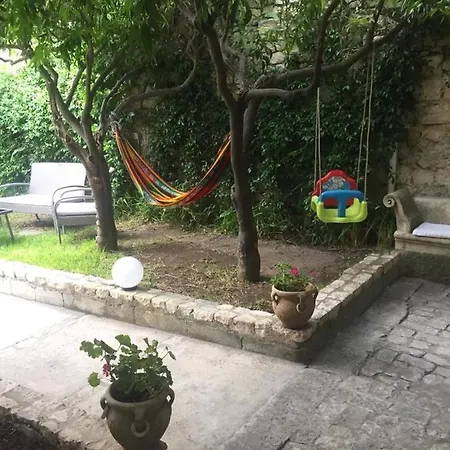 Apartment House Garden Modica